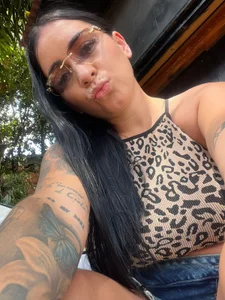 Skirt sexy babe de Sofia__rivera Foto 4