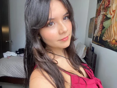 me de liamiller19  3 Imagens