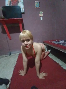 RoxyPalestina diferentes looks รูป  2