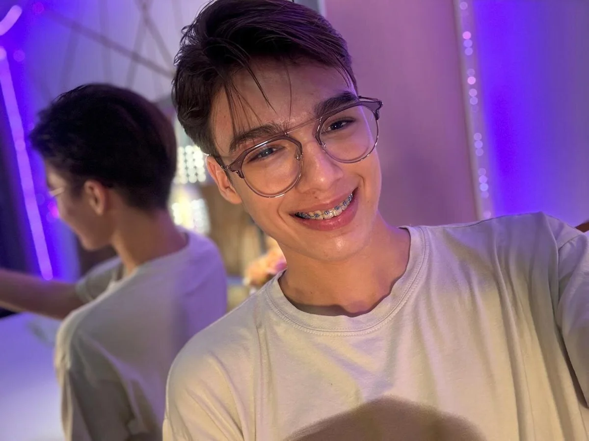 ภาพที่กำลังนิยมของ Gerony_  9066