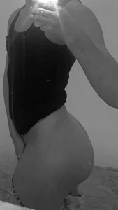 Fays33's XXX Nude Photo 1
