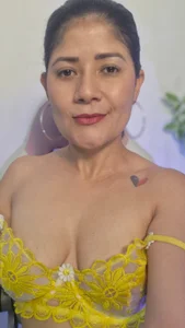 This sexy girl is dying to be with you today—aren't you? od Isis__Love  snímek