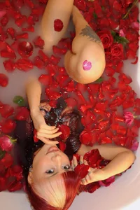 tiana_cruz 💞Roses for My Valentine 🌸 Pic 4