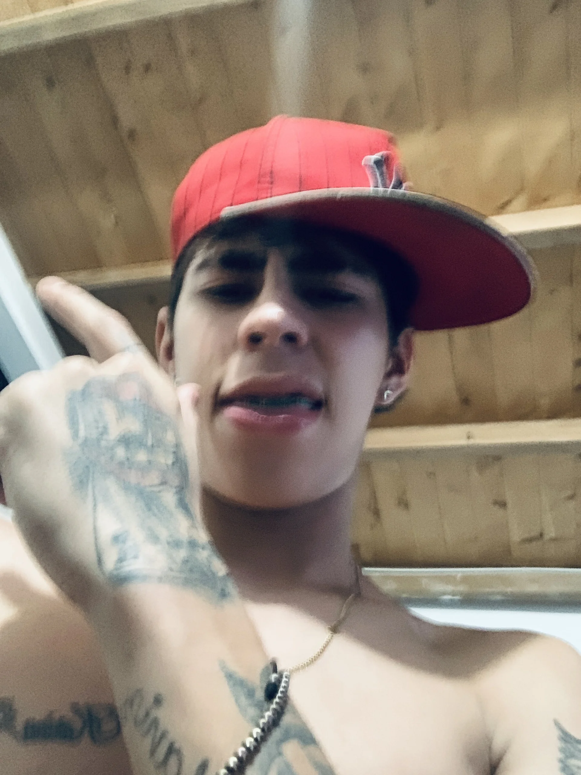 Gang_Members_xxx_ Public Foto