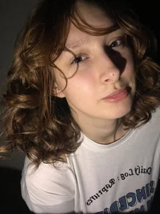 LilyannRosse Home vibe Pic 6