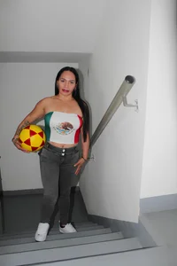 LucianaMadura1 Ready for the world cup? รูป 