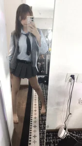 momo-5952: Public ( 4 фото)