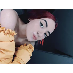 Madison_charlotte 👑🐞  7. fénykép