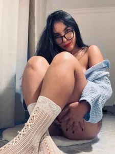 💎💜 od _miaquevedo_  8 snímek