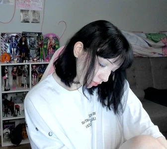 MollysLand Meet me รูป  3