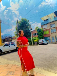 Outdoor de EmilyQueen3x  8 Imagens