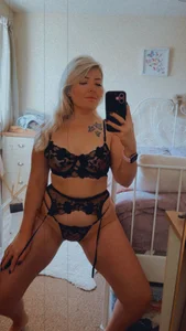 xxcurvyjessiexx Black new underwear set do you like 😉💦🍆 Pic 6