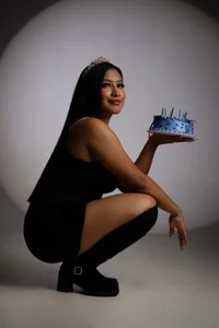 yoko_Littner My birthday 😋🤩 - {count, plural, one {תמונה אחת} two {שתי תמונות} many {# תמונות} other {# תמונות}}