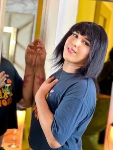 salome_langly Public Pic 2