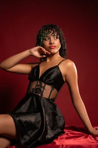 selena_holt SELENA зображення 3