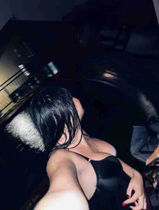 Hildaqii Public Pic
