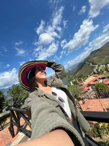 Nhefertary one more beautiful day টি ছবি