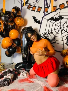 VickyRuiz_ This is Halloween🎃 Billede 3