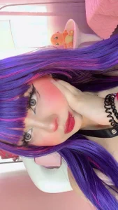 mekari_fox 💜 “Difficult to ignore… impossible to forget.” ✨ Poză