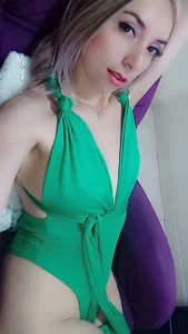 Public od samantha_dimou  4 snímek