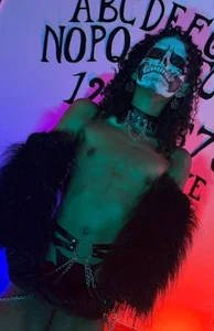 venus-03 Happy halloween 🎃🙈🥵 2026!! Foto