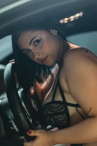 MelannyBell come on to play 🔥❤️ Pic 2