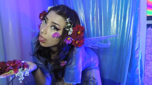 Alice_Phantom_x 🌸𝐹𝒶𝒾𝓇𝓎𝒫𝓇𝒾𝓃𝒸𝑒𝓈𝓈🌸 Pic 3