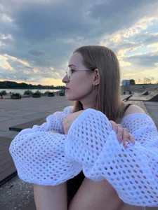 BeckiHoffer I like to travel Poză 3