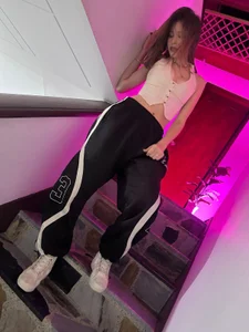 Zdjęcia CataGlow URBAN BUT SEXY GIRL ♥ Blonde, latina, skinny, thin, slim, tall, feet, painted nails, squirt, orgasm:  5