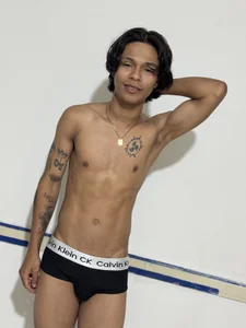 AndyKings_1 Public صورة واحدة|AndyKings_1 Public صورتان|AndyKings_1 Public  8 صور|AndyKings_1 Public  8 صورة