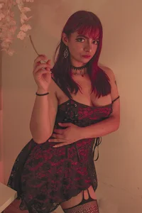 Lunyhose Goth doll🍂🍷 Pic 3