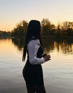 JulietNova Public Pic 5