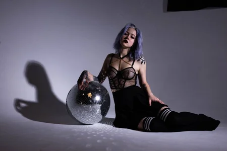 Public de IRIS_wibes  3 Imagens