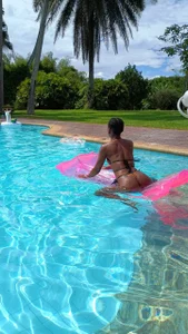 pool 🥵🔥 od Coco_Kiss  snímek