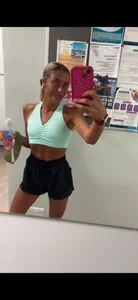 ScarlettGold_ Public Pic 2