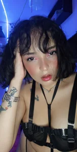 Pamelalancastersian Public Pic 3