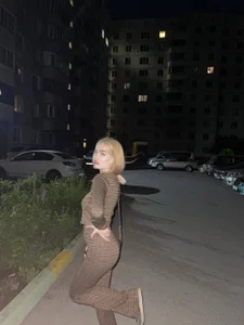 Angel_Sapphire_Public Bild 2