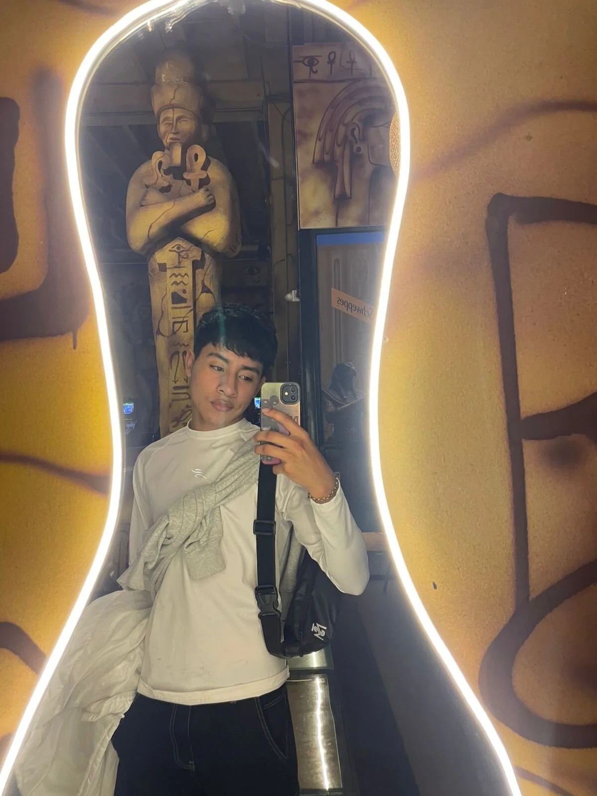 ภาพที่กำลังนิยมของ Sebas_fire4  1438