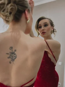 CrazyBitchInLace red is passion(demo) Pic