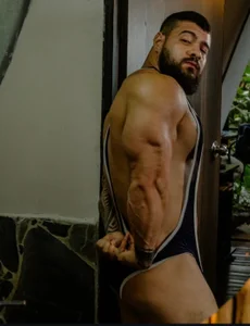 miguelangelsaenzのA bit of my work as a modelの 8枚の写真