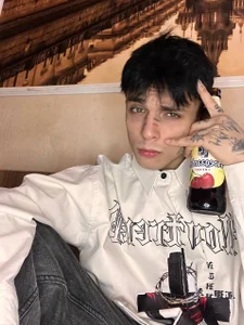 ClarkBevのPublicの枚の写真