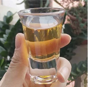 Rose_Thorny2k Rose's favorite drink :flower::flower::flower: 圖片 4