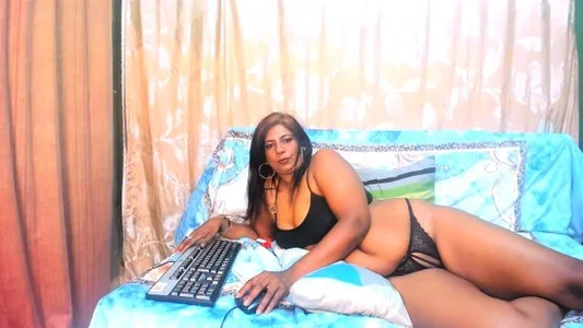 indianerotica69 sassy Pic