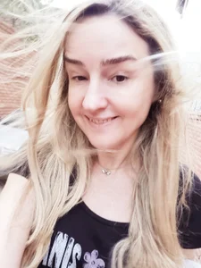 1SweetninaのWindy dayの 2枚の写真