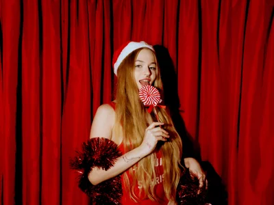 MiaMews new year vibe  2. fénykép