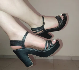 sandalias de JackyEmma25  Imagens