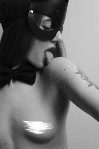 Jane_Paws Lady teaser Pic 6