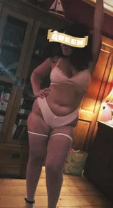 curvyisabella90's photo