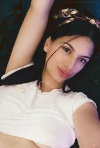 Abril_Squirt Public Bilde