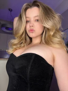 Milana15 Have a nice evening 🍒 Bilde